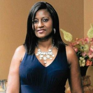 Meet your Posher, Brenda